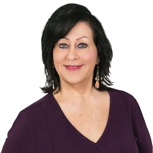 Lisa Samuels image